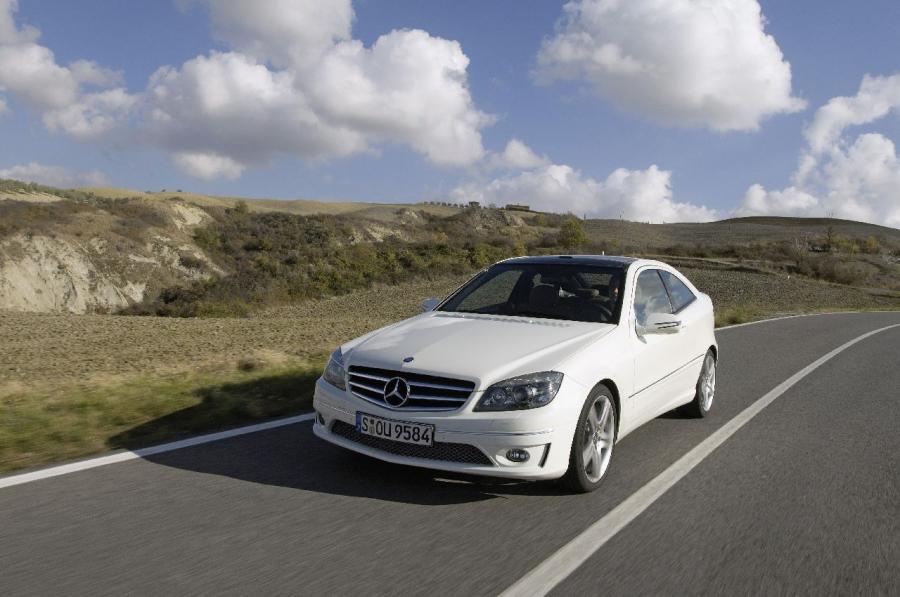  Mercedes-Benz C-Class 2008 года  (фото 23 из 27)